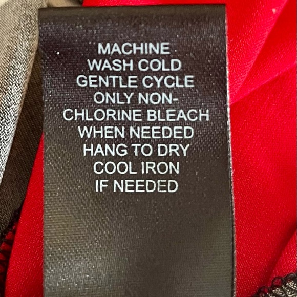 Dressbarn Red and Black Dress - Picture 6 of 6